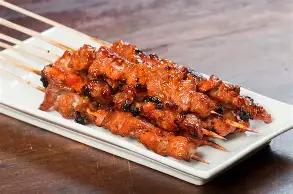 AX CERDO PINCHOS KG